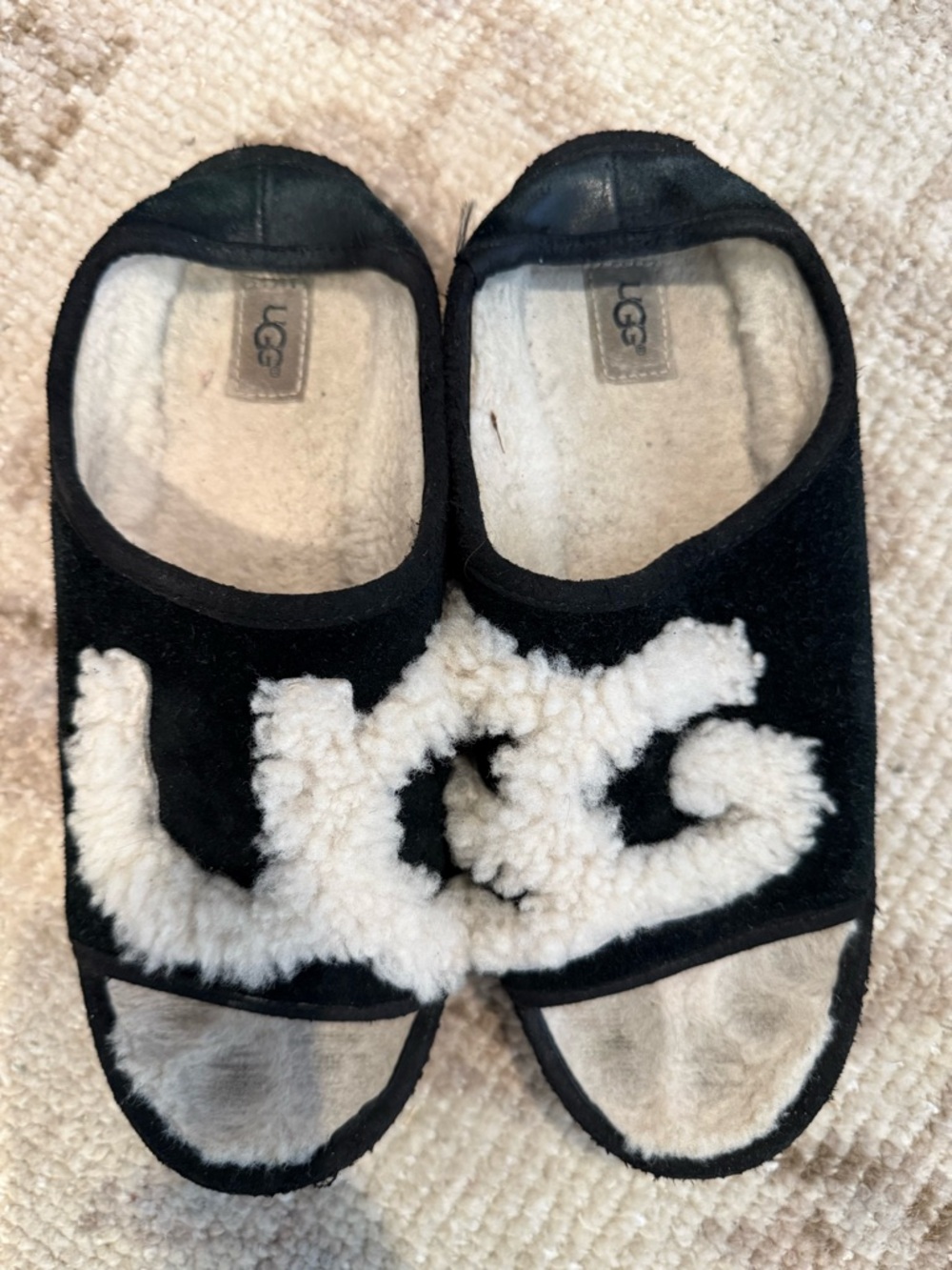 UGG 9 Black Slip-On Shearling Logo Slippers